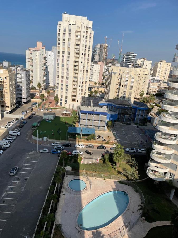 Isralux Apartments Bat Yam Dış mekan fotoğraf