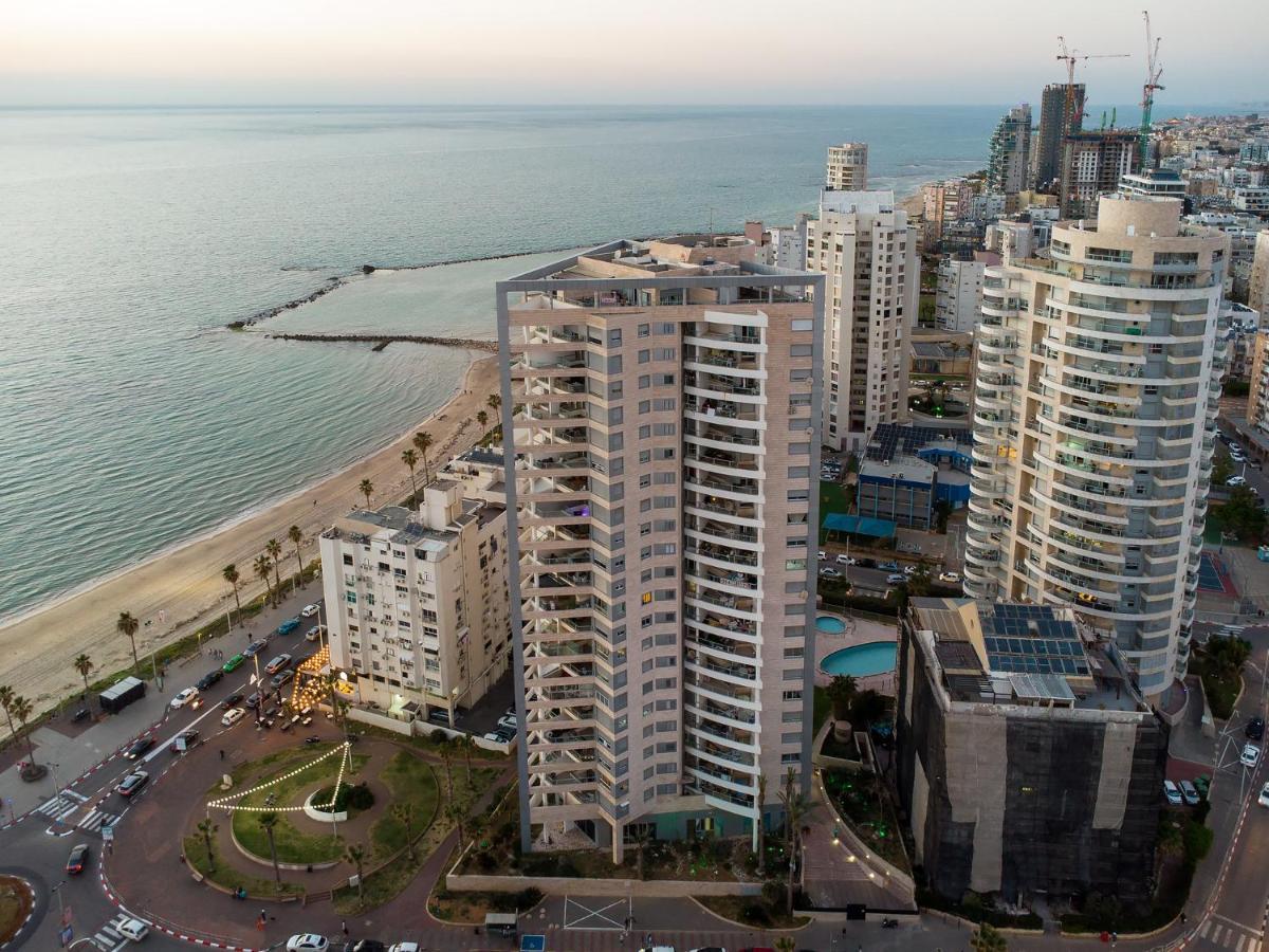 Isralux Apartments Bat Yam Dış mekan fotoğraf